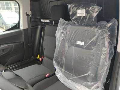 Peugeot Partner Furgone M 1.5 diesel 130cv S&S (14)