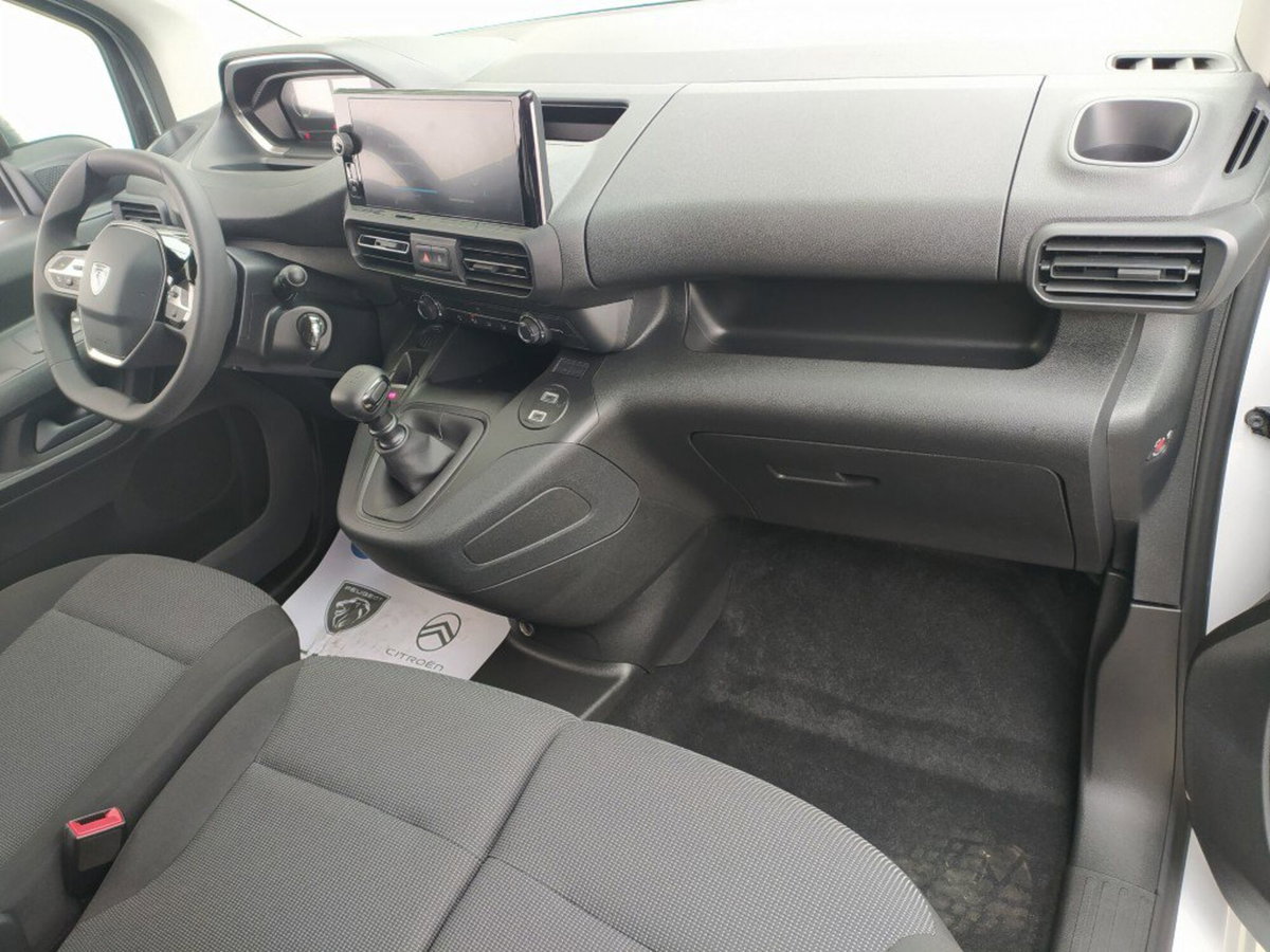 Peugeot Partner Furgone M 1.5 diesel 130cv S&S (16)