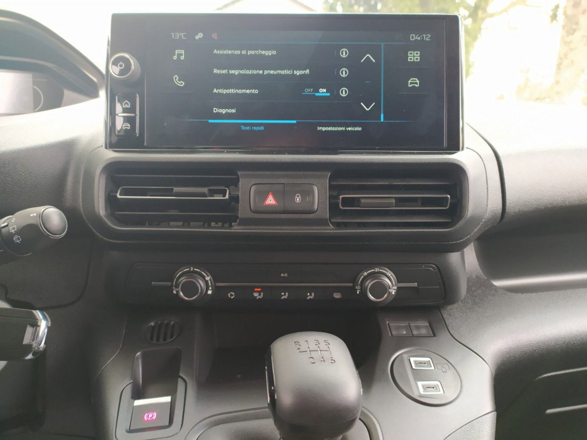 Peugeot Partner Furgone M 1.5 diesel 130cv S&S (17)
