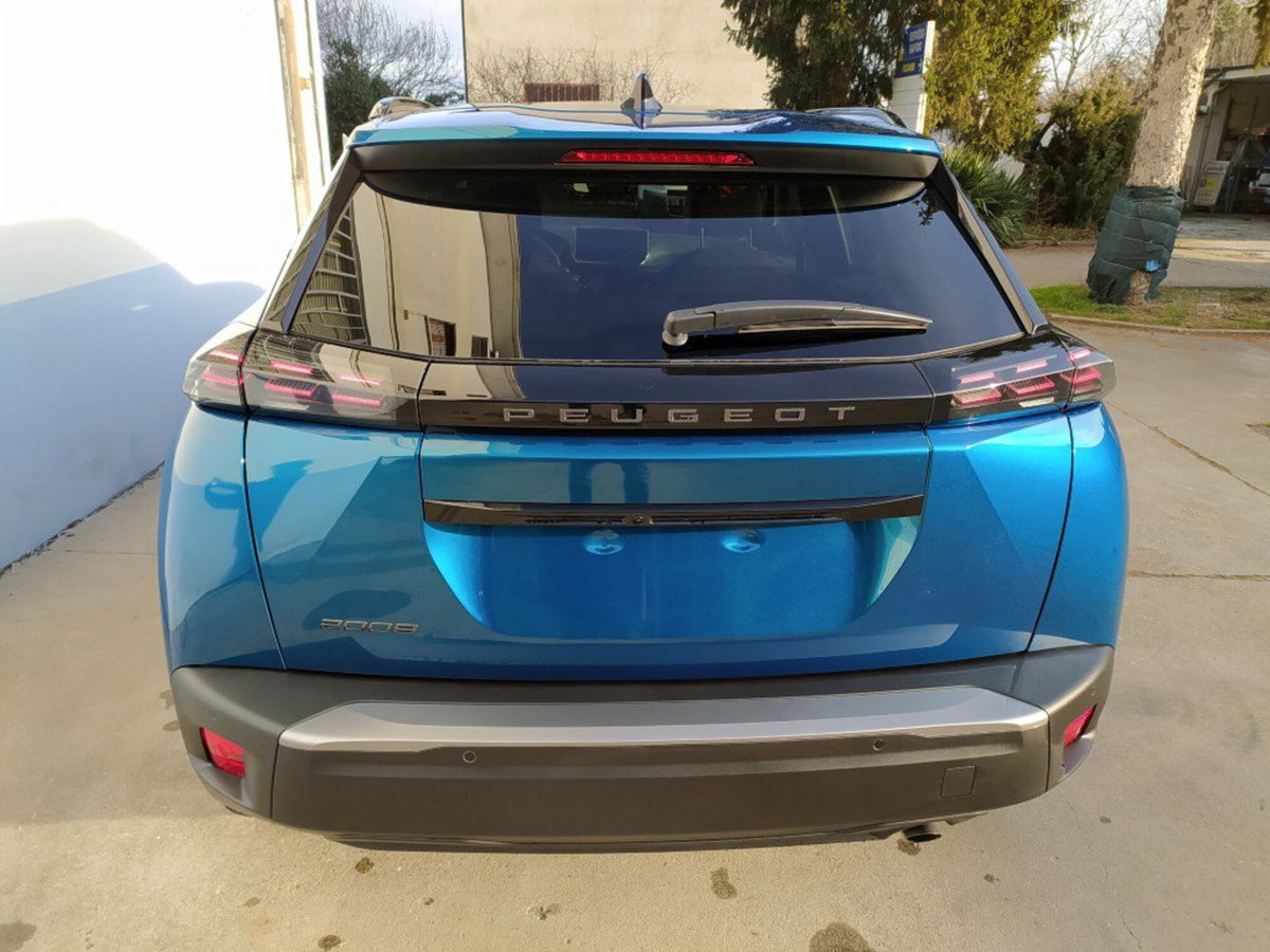 Peugeot 2008 PureTech 130 S&S EAT8 Allure Pack (14)