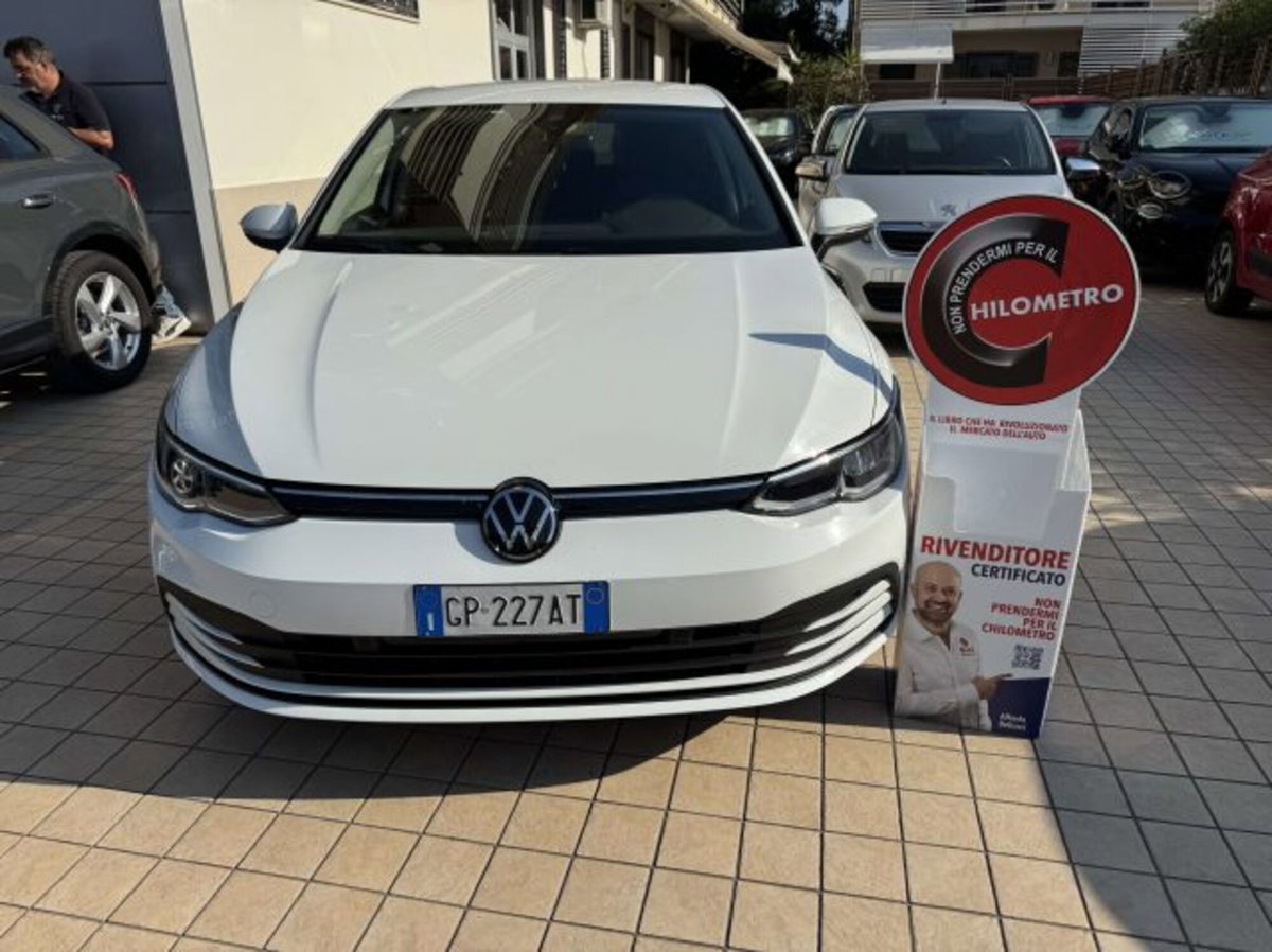 Volkswagen Golf Variant 1.0 eTSI EVO DSG Life