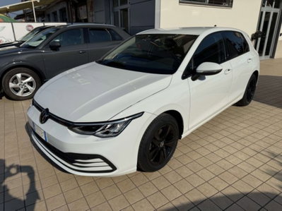 Volkswagen Golf Variant 1.0 eTSI EVO DSG Life (2)