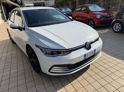 Volkswagen Golf Variant 1.0 eTSI EVO DSG Life (3)