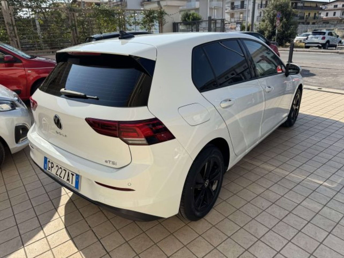 Volkswagen Golf Variant 1.0 eTSI EVO DSG Life (5)