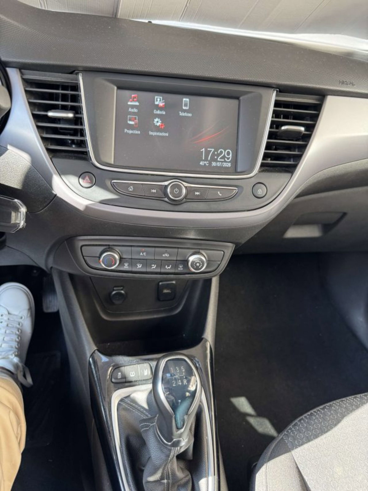 Opel Crossland X 1.2 12V (8)