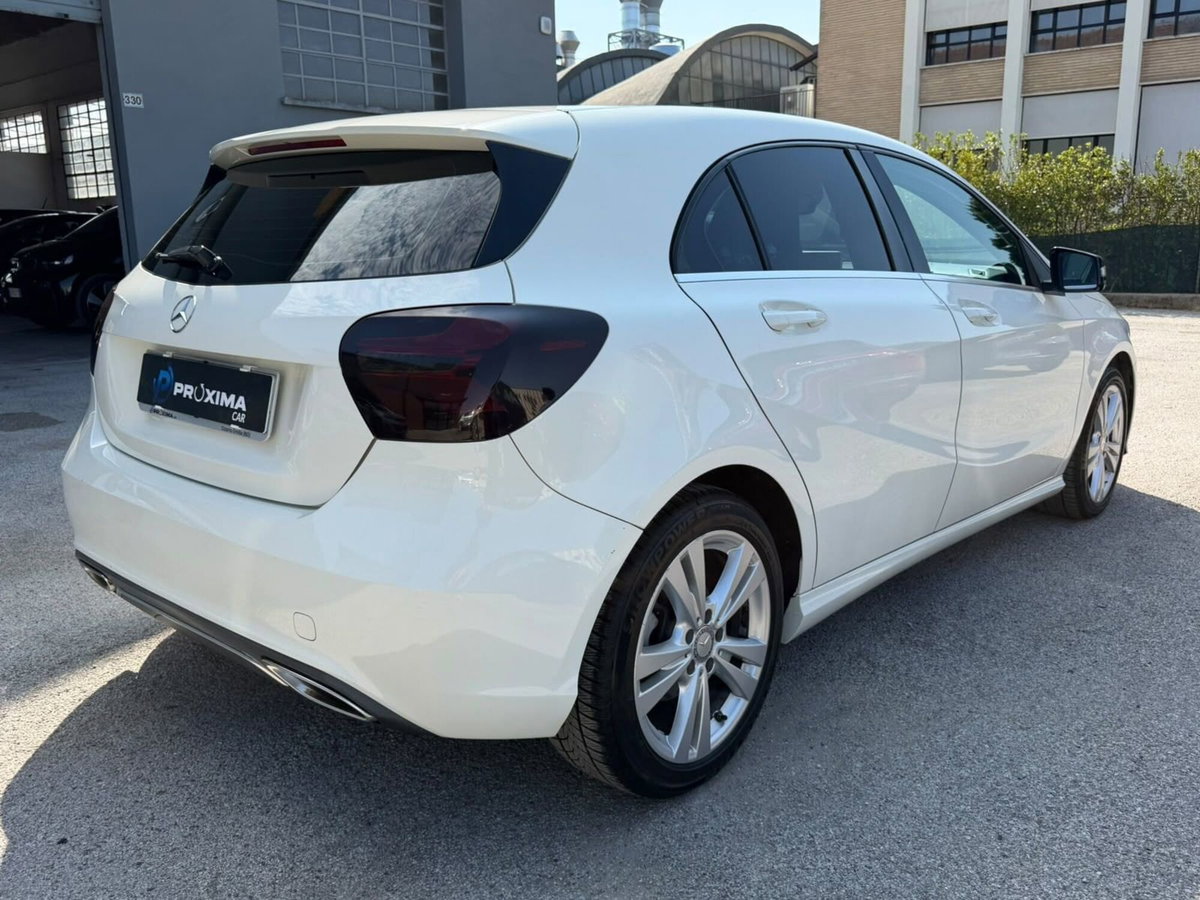 Mercedes-Benz Classe A 180 d Premium (6)