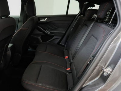 Ford Focus Station Wagon 1.0 EcoBoost Hybrid 155 CV SW ST-Line X (11)