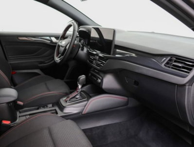 Ford Focus Station Wagon 1.0 EcoBoost Hybrid 155 CV SW ST-Line X (12)