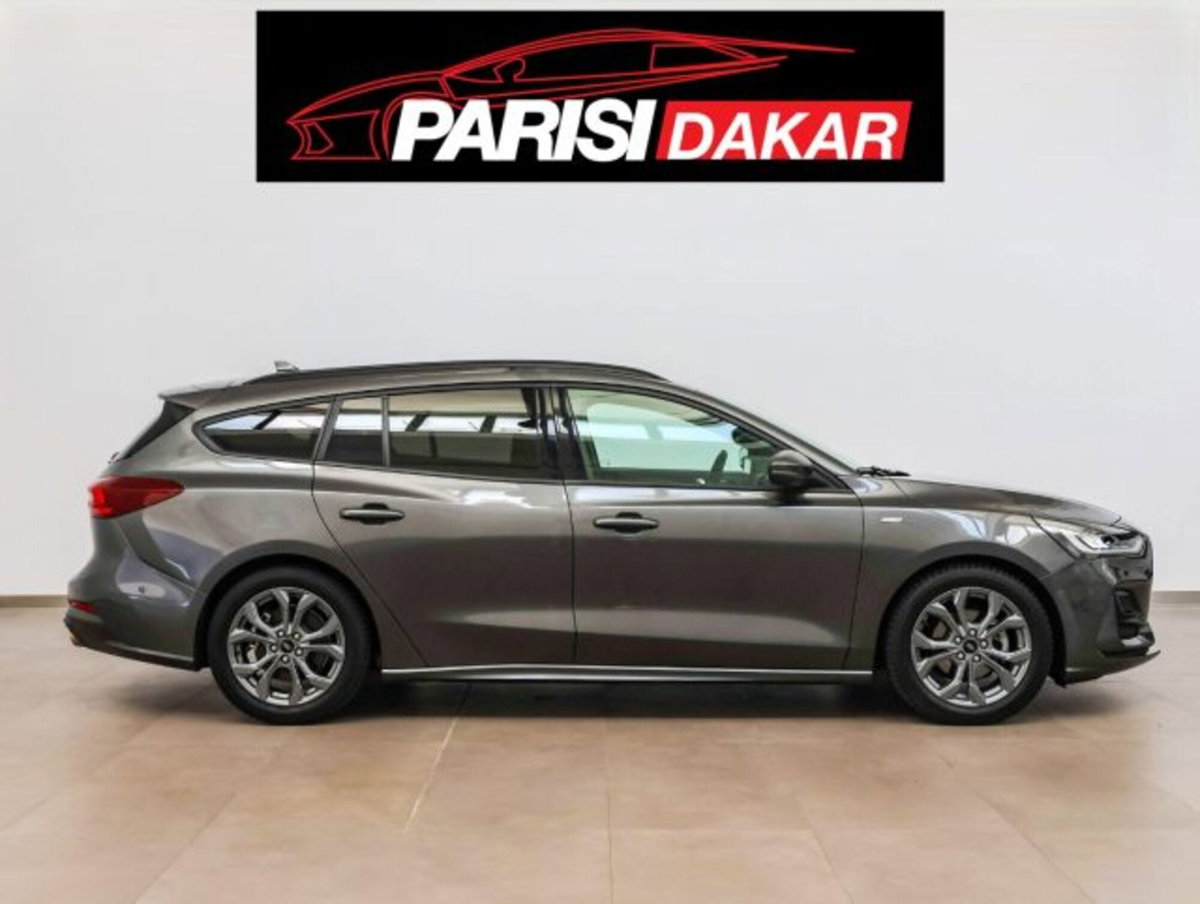Ford Focus Station Wagon 1.0 EcoBoost Hybrid 155 CV SW ST-Line X (6)