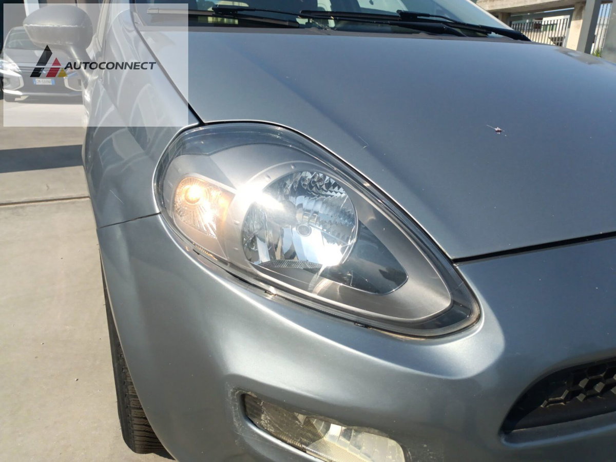 Fiat Punto Evo 1.4 5 porte Dynamic Natural Power (10)