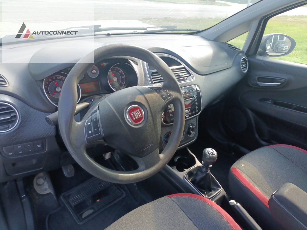 Fiat Punto Evo 1.4 5 porte Dynamic Natural Power (19)
