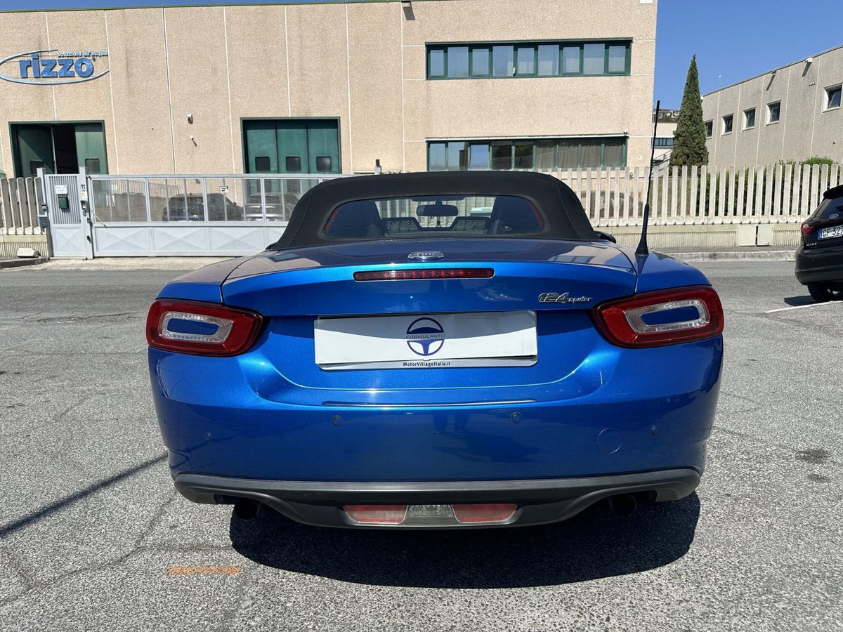 Fiat 124 spider 124 spider 1.4 MultiAir Anniversary (5)