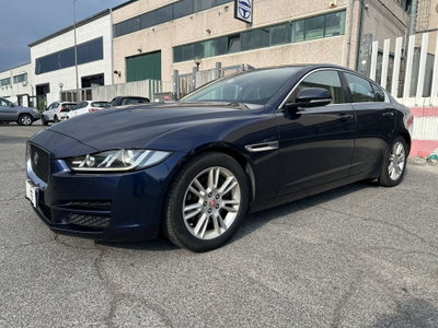 Jaguar XE 2.0 D Turbo 180CV Prestige usata