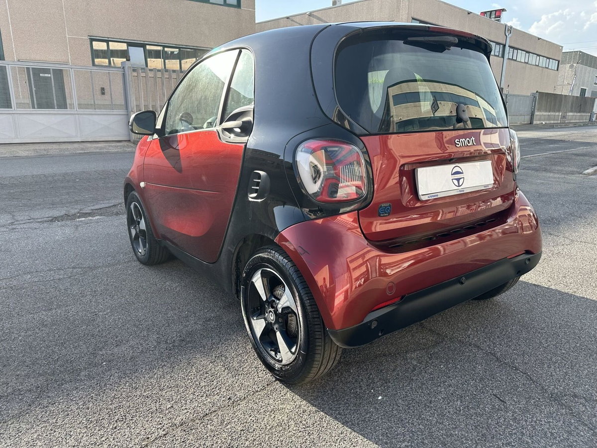 smart Fortwo EQ Bluedawn (22kW) (4)