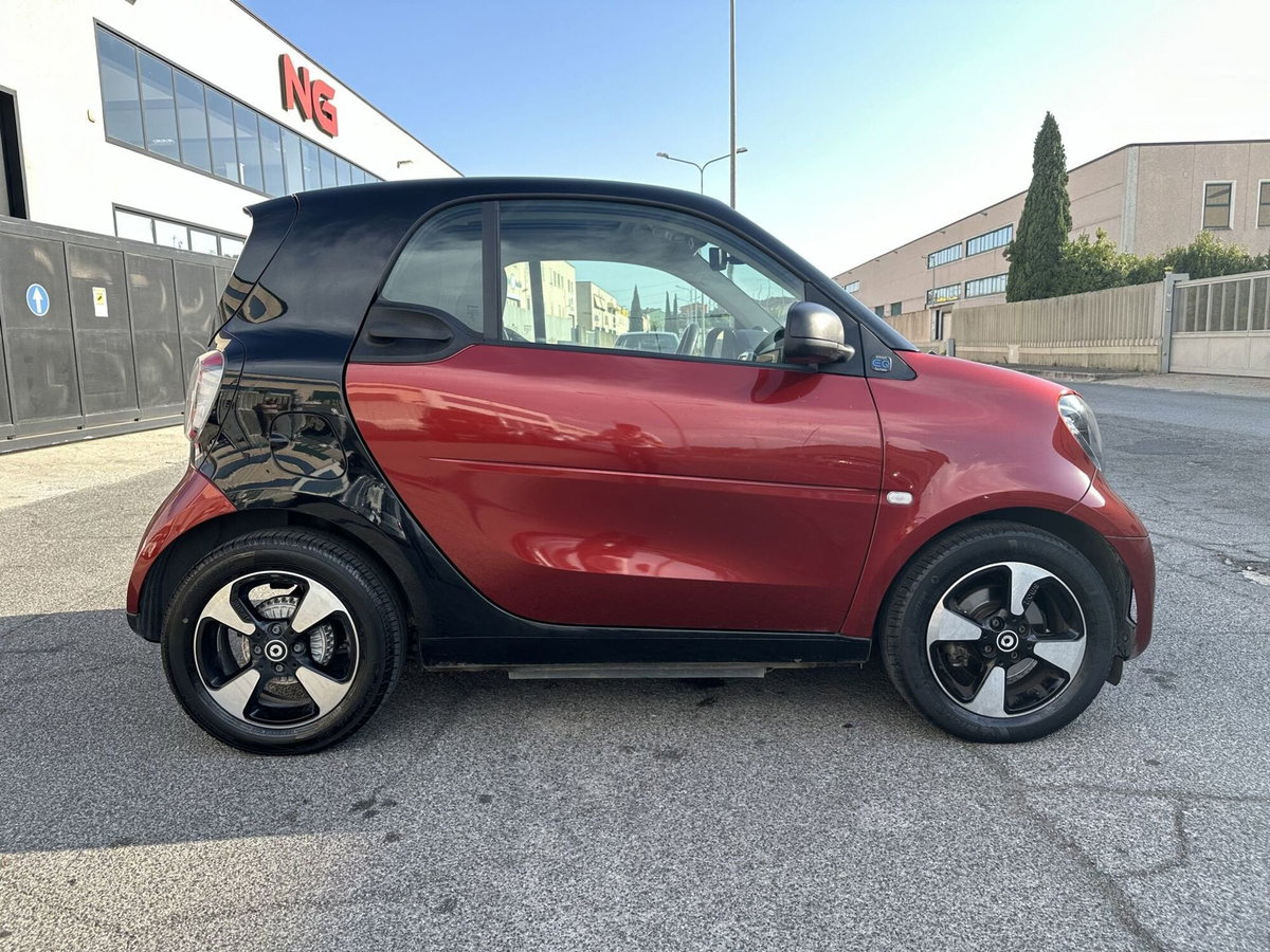 smart Fortwo EQ Bluedawn (22kW) (7)