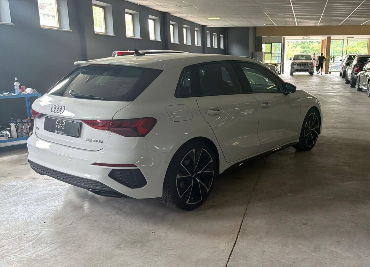 Audi A3 Sedan 35 TFSI S tronic S line edition (4)