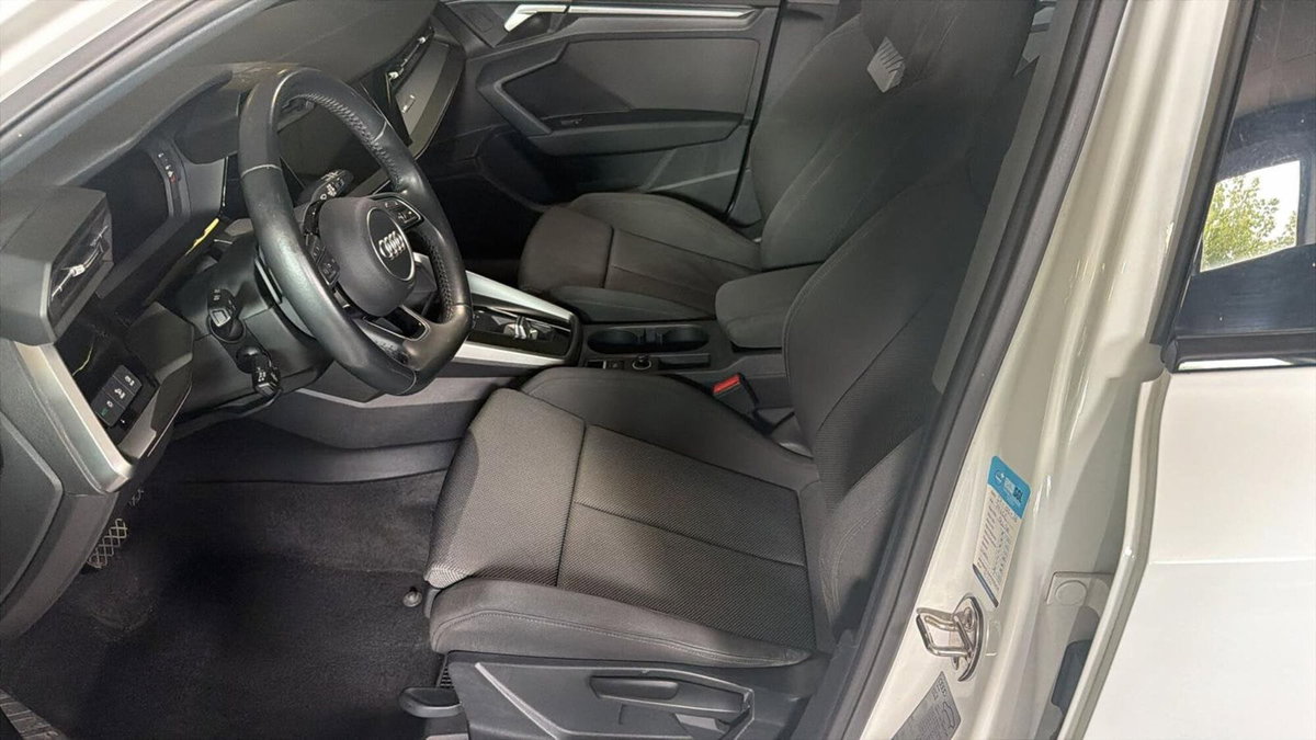 Audi A3 Sedan 35 TFSI S tronic S line edition (8)