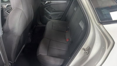Audi A3 Sedan 35 TFSI S tronic S line edition (9)