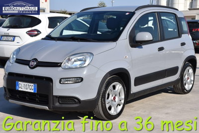 Fiat Panda 1.0 FireFly S&S Hybrid City Cross usata