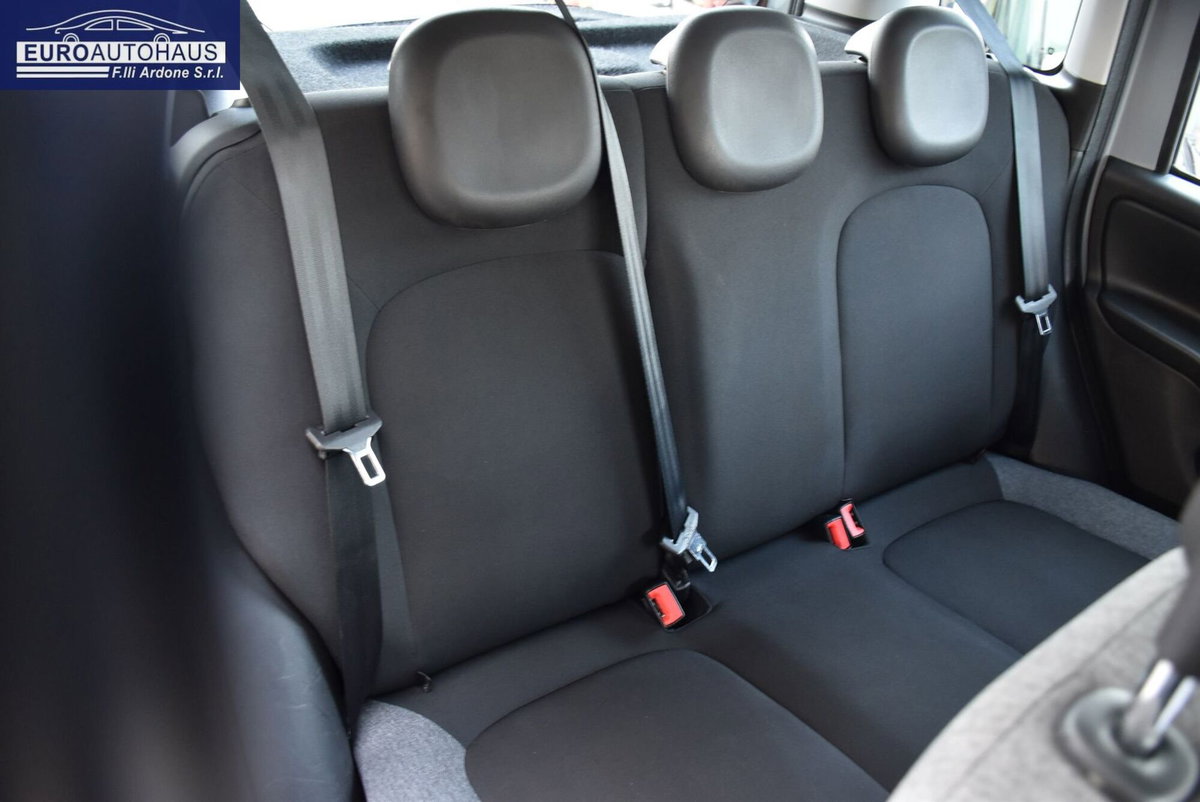 Fiat Panda 1.0 FireFly S&S Hybrid City Cross (13)