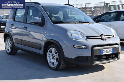 Fiat Panda 1.0 FireFly S&S Hybrid City Cross (3)