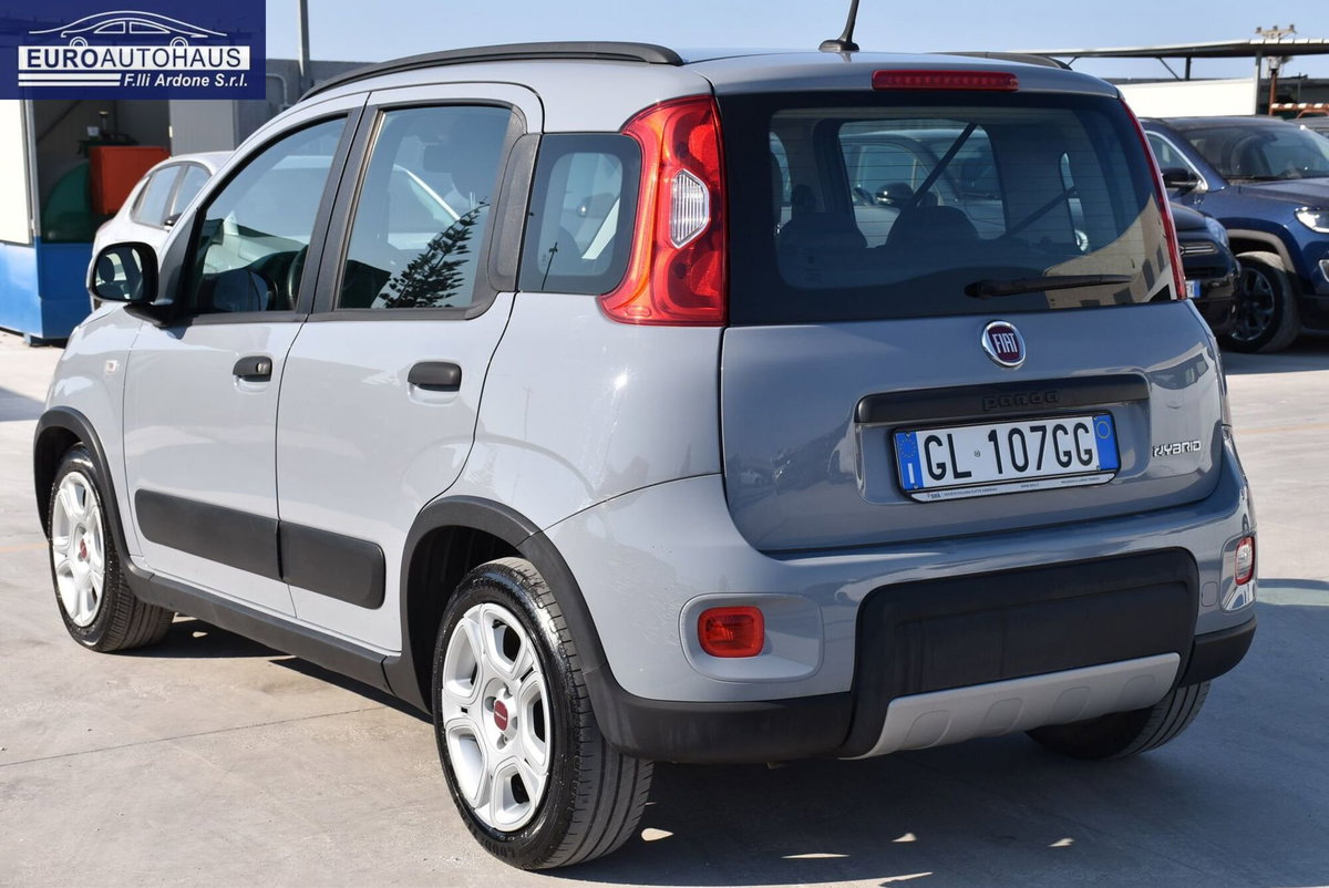 Fiat Panda 1.0 FireFly S&S Hybrid City Cross (6)