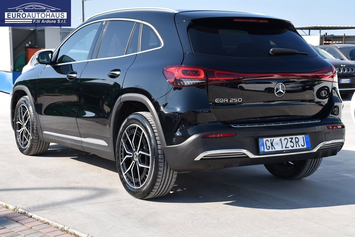 Mercedes-Benz EQA 250 Premium Plus (6)