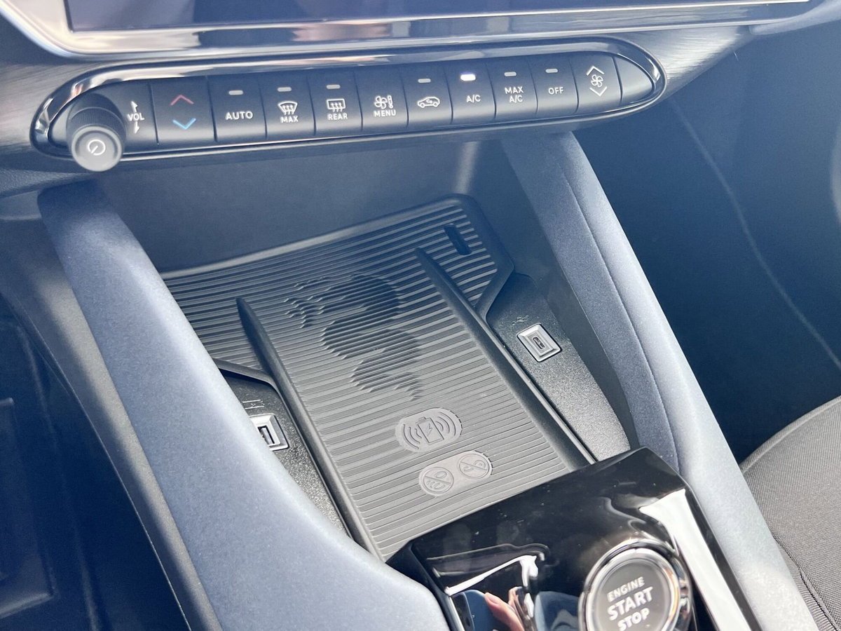 Alfa Romeo Junior elettrica Speciale 156cv (20)