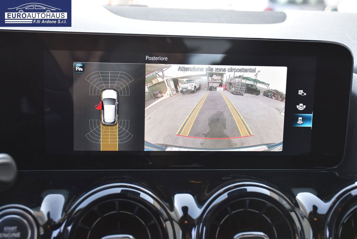 Mercedes-Benz GLA SUV 200 d Business Extra auto (10)
