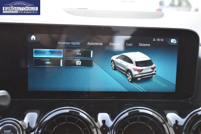 Mercedes-Benz GLA SUV 200 d Business Extra auto (12)