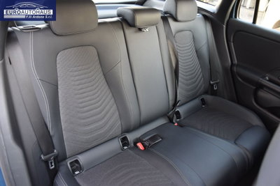 Mercedes-Benz GLA SUV 200 d Business Extra auto (17)