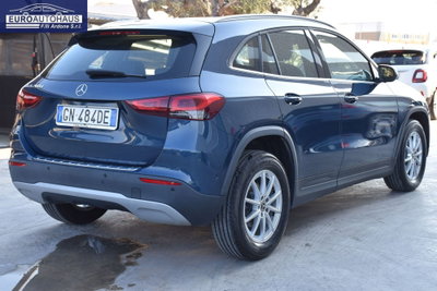 Mercedes-Benz GLA SUV 200 d Business Extra auto (4)