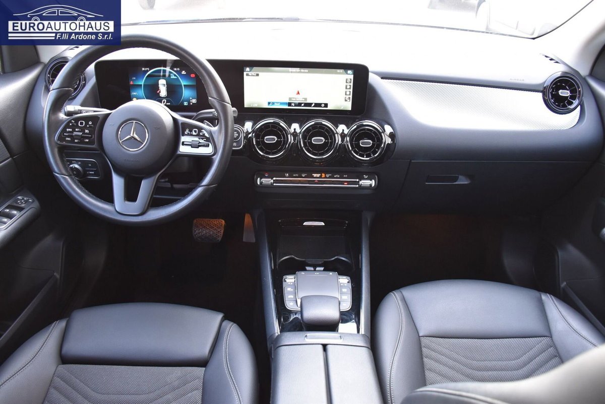 Mercedes-Benz GLA SUV 200 d Business Extra auto (7)
