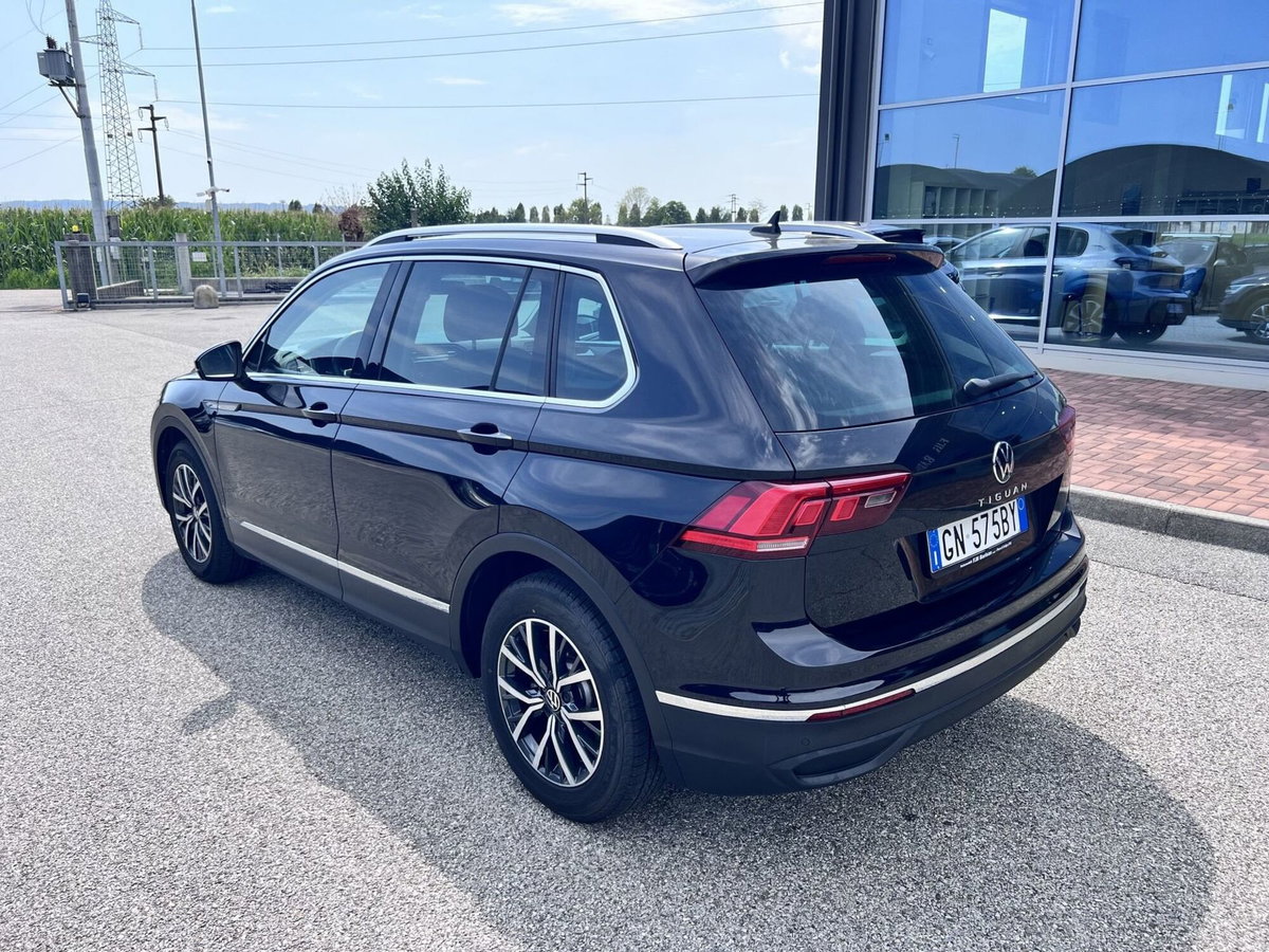 Volkswagen Tiguan 1.5 TSI ACT Life (4)