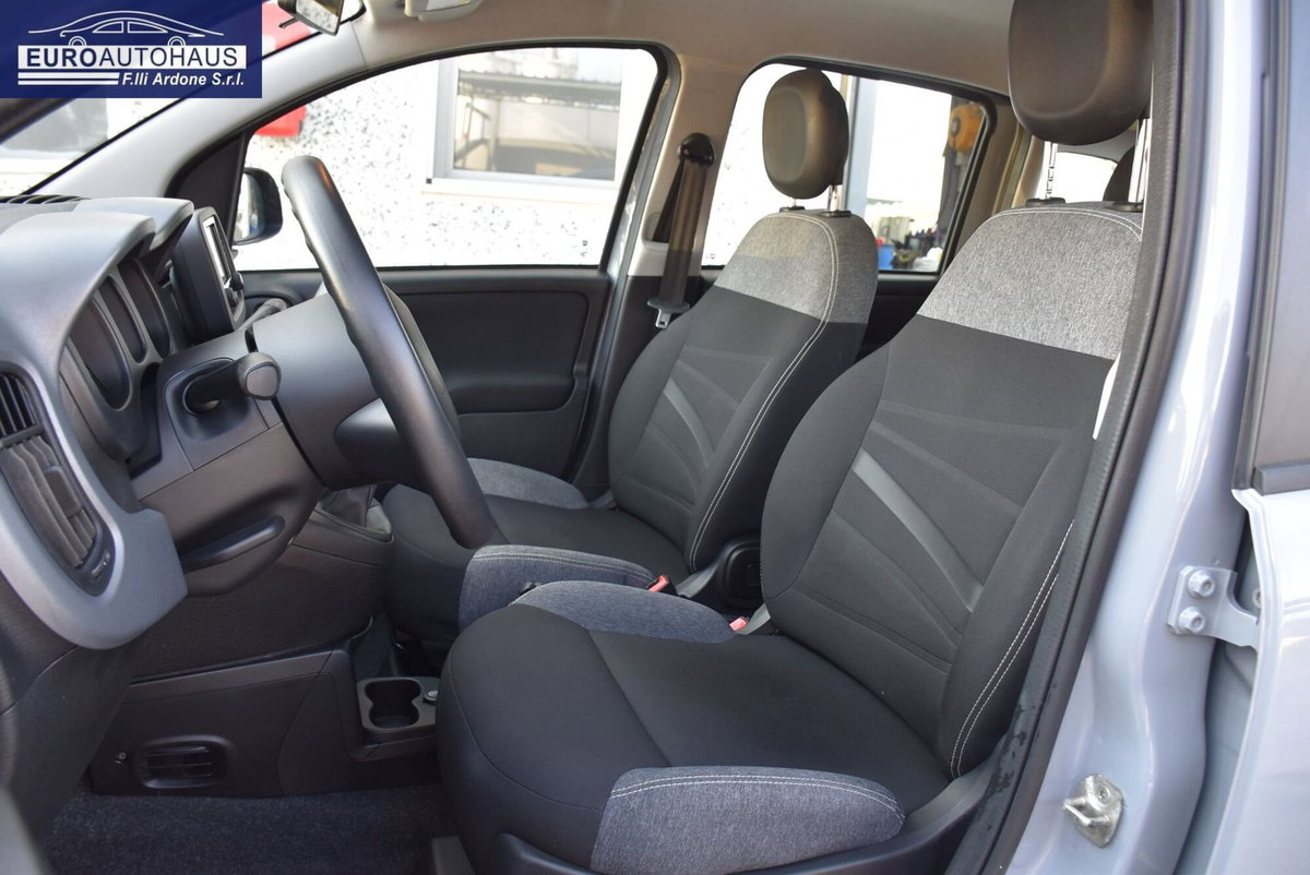 Fiat Panda 1.0 FireFly S&S Hybrid City Cross (5)
