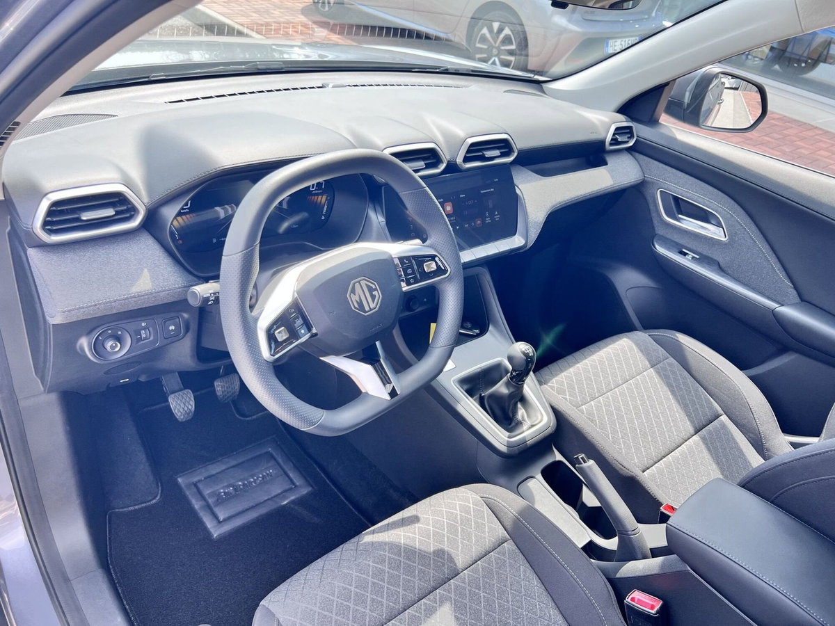 Mg ZS 1.5 Standard (10)