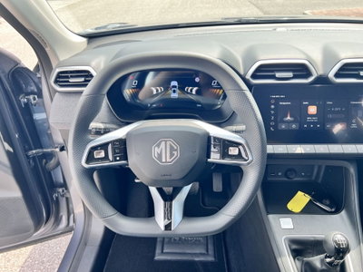 Mg ZS 1.5 Standard (11)