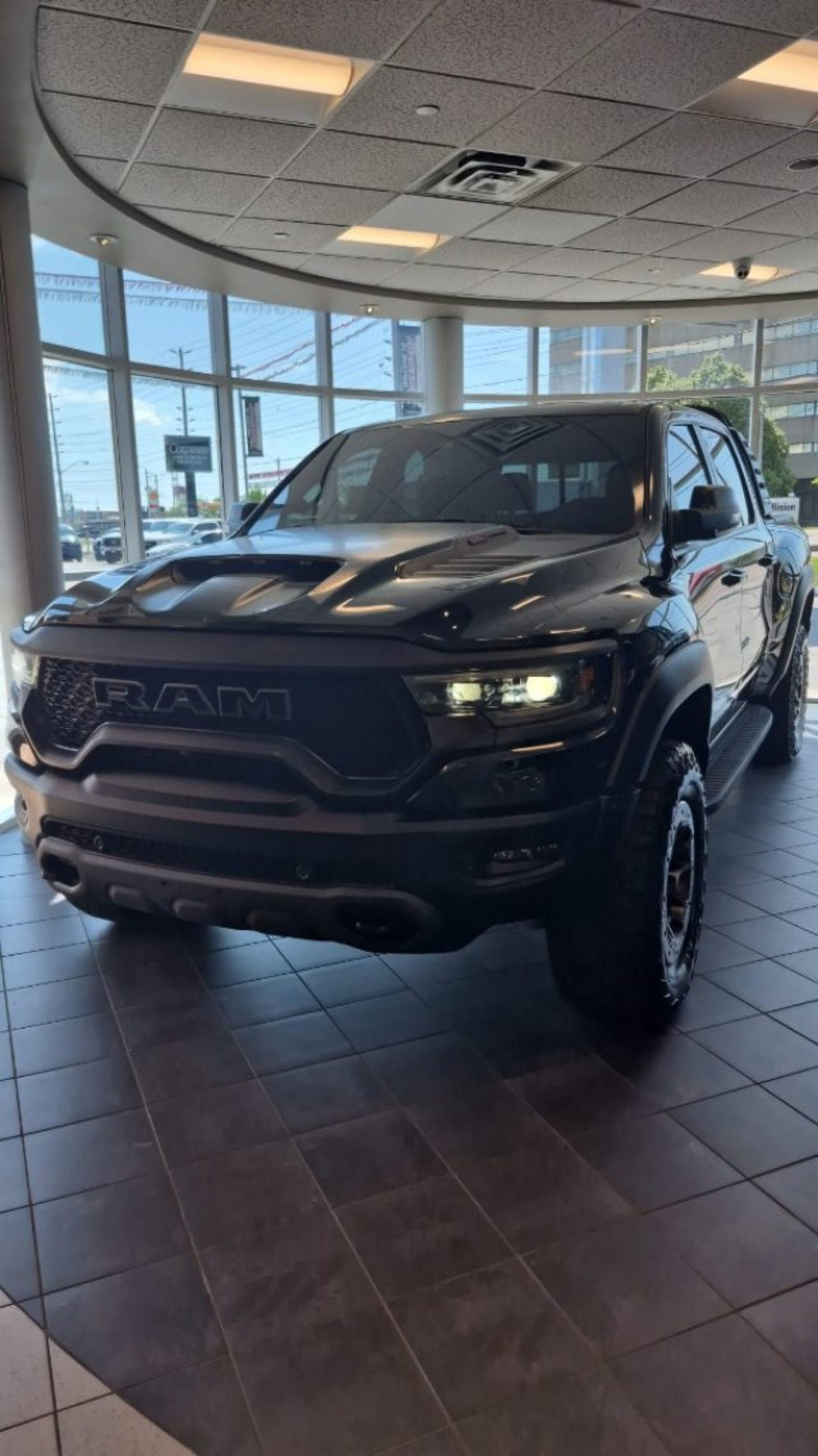 Ram Ram Pick-up Ram 1500 6.2 V8 Crew Cab TRX 702cv at8