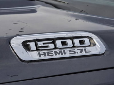 Ram Ram Pick-up Ram 1500 5.7 V8 Crew Cab Limited Night Edition 395cv at8 (7)