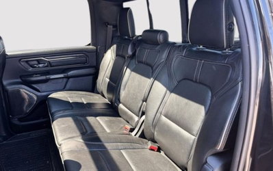 Ram Ram Pick-up Ram 1500 5.7 V8 Crew Cab Limited Night Edition 395cv at8 (14)