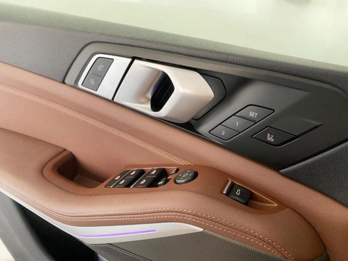 BMW X5 M 50d (12)