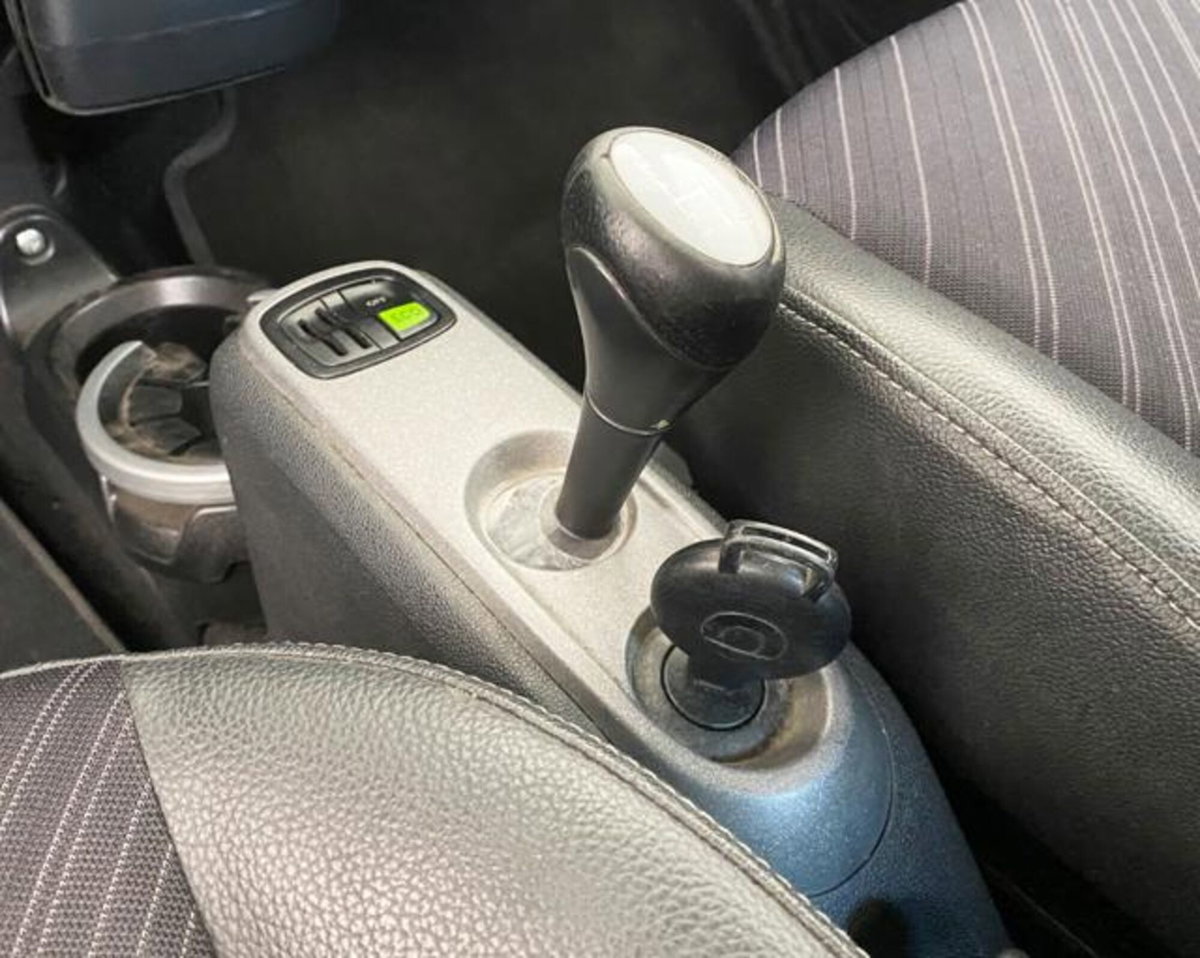 smart Fortwo 1000 52 kW MHD coupé passion (11)