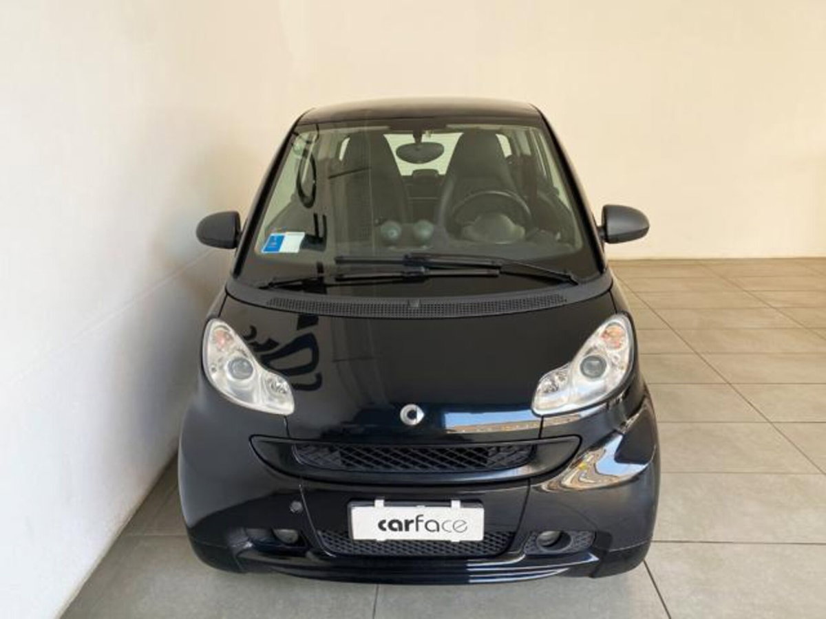 smart Fortwo 1000 52 kW MHD coupé passion (2)