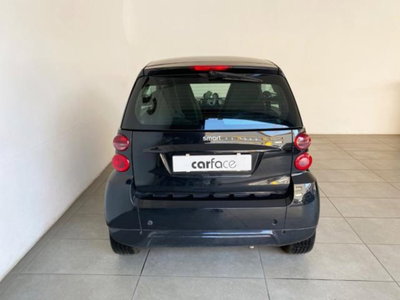 smart Fortwo 1000 52 kW MHD coupé passion (4)
