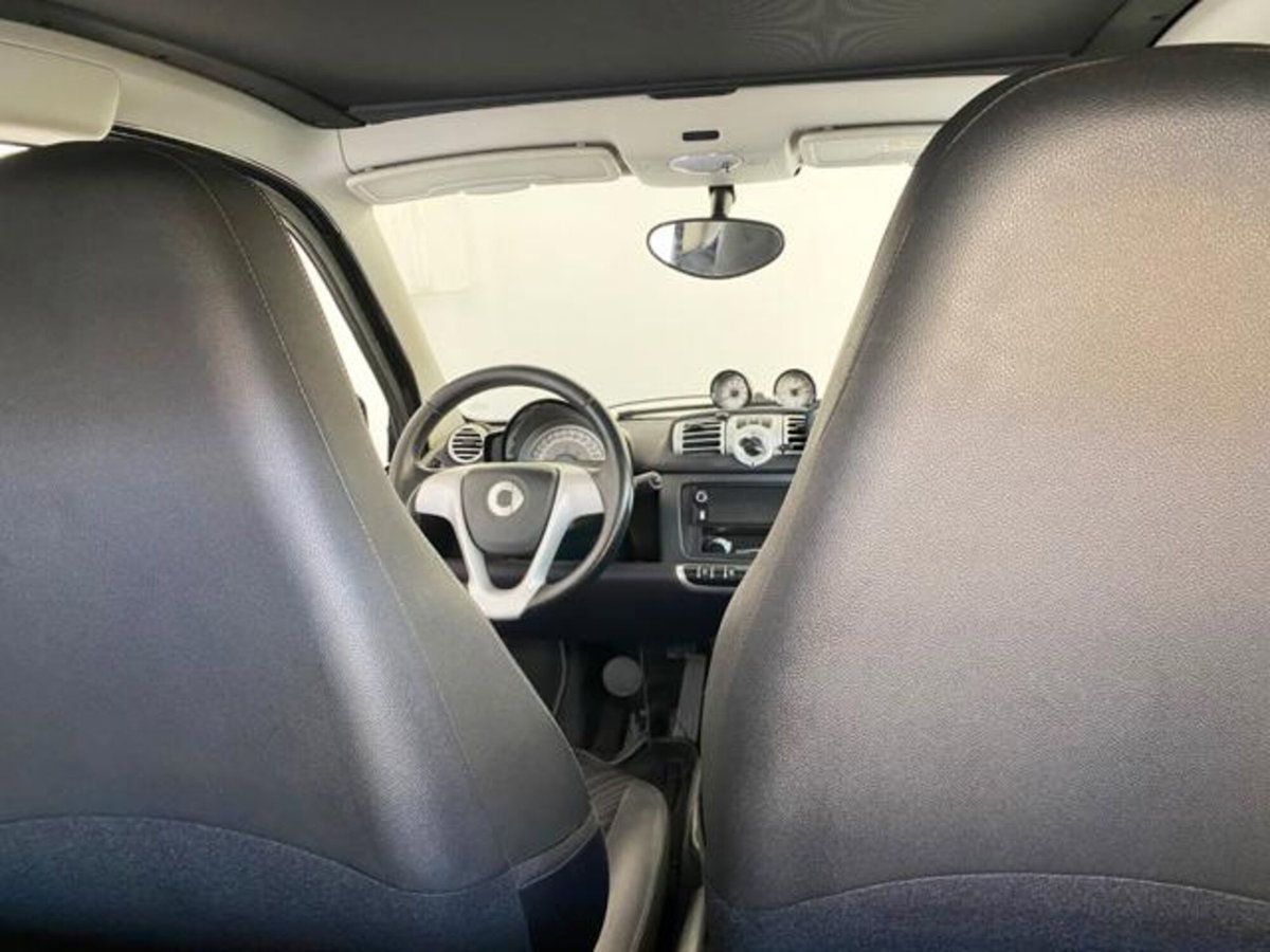 smart Fortwo 1000 52 kW MHD coupé passion (8)