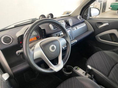 smart Fortwo 1000 52 kW MHD coupé passion (9)
