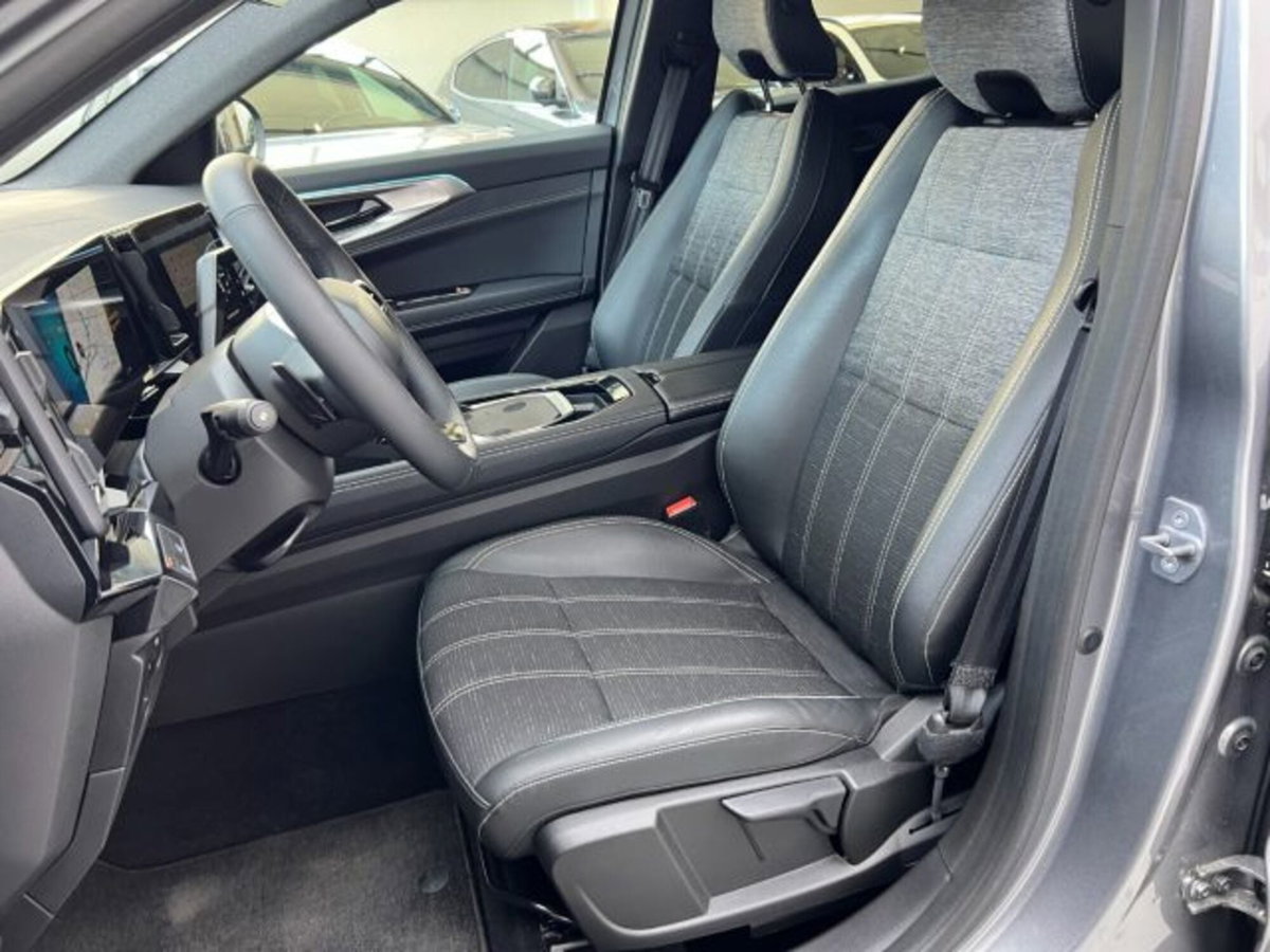 Renault Austral 1.3 mild hybrid Techno 160cv auto (13)