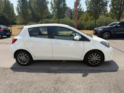 Toyota Yaris 1.0 5 porte Trend (6)