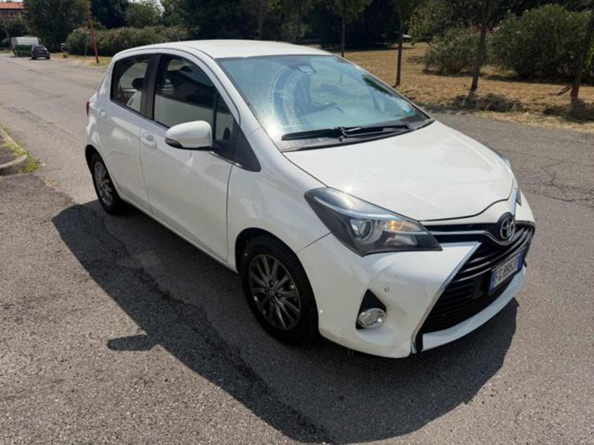 Toyota Yaris 1.0 5 porte Trend (7)
