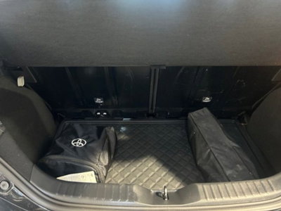 Toyota Aygo X 1.0 VVT-i 72 CV 5p. Undercover S-CVT (16)
